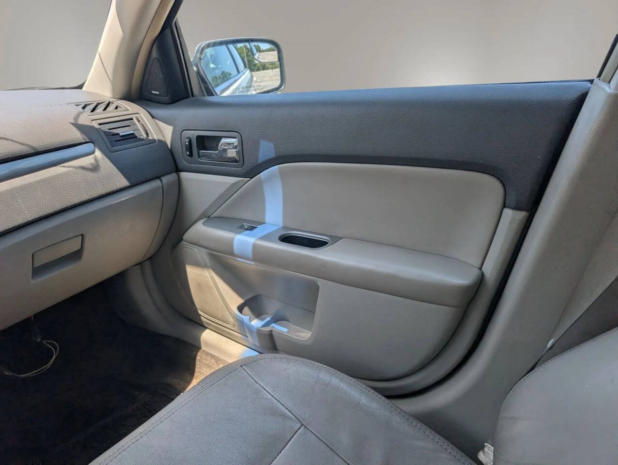 Used 2012 Ford Fusion SEL FWD image 36