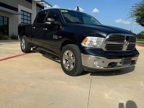 Used 2016 RAM 1500 Lone Star AWD/4WD image 3