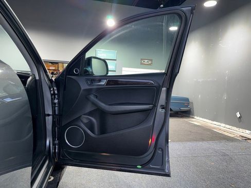 Used 2016 Audi Q5 2.0T Premium Plus image 13