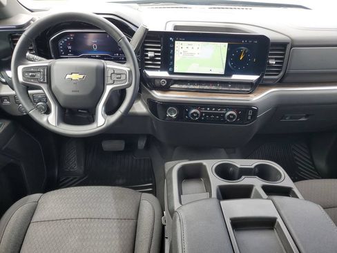 Certified 2024 Chevrolet Silverado 1500 LT AWD/4WD image 24
