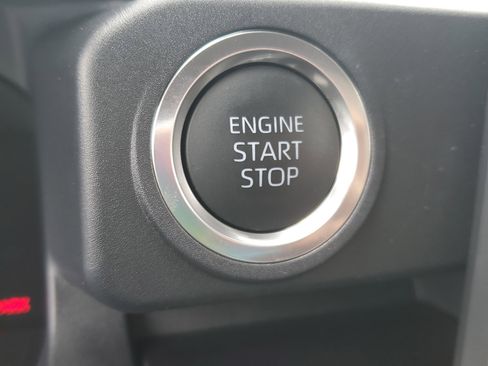 Used 2025 Toyota 4Runner SR5 image 22