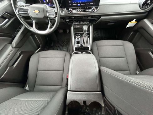 Used 2023 Chevrolet Colorado LT w/ LT Convenience Package II AWD/4WD image 12
