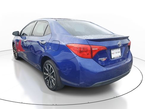 Used 2018 Toyota Corolla L image 4