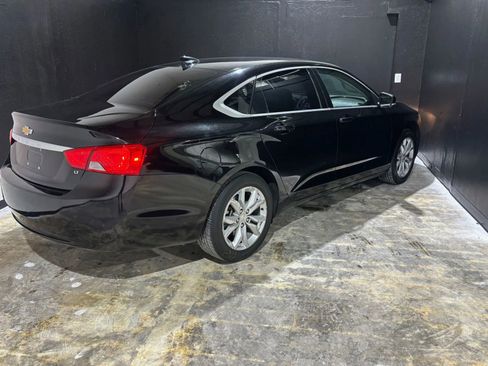 Used 2017 Chevrolet Impala LT w/ Convenience Package image 6