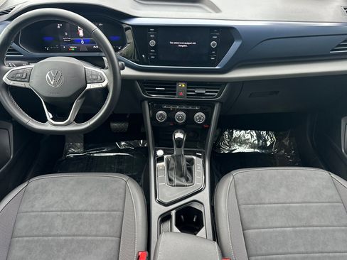 Used 2023 Volkswagen Taos SE image 26