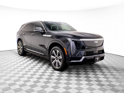 New 2025 Cadillac Escalade IQ Luxury 1 image 8