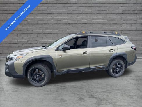Used 2025 Subaru Outback Wilderness AWD/4WD image 2