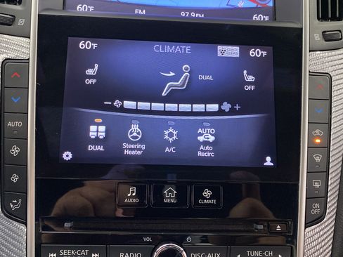 Used 2017 INFINITI Q60 Red Sport 400 AWD/4WD image 18