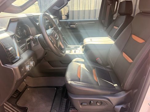 Used 2026 GMC Sierra 2500 AT4 AWD/4WD image 18