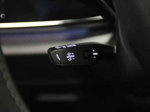 Used 2024 Audi RS Q8 AWD/4WD image 24