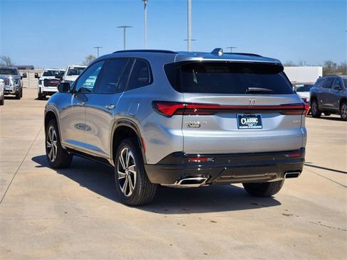 New 2025 Buick Enclave Sport Touring w/ Super Cruise Package image 5