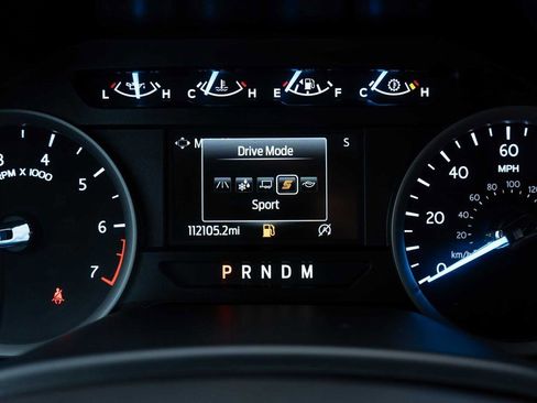 Used 2021 Ford Expedition XLT image 25