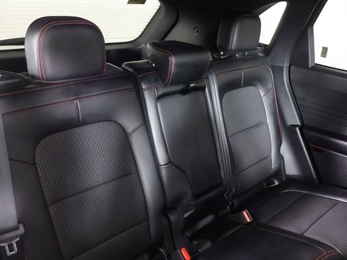 Used 2024 Ford Escape ST-Line w/ Tech Pack #1 image 34