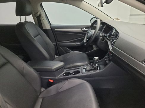 Used 2020 Volkswagen Jetta SE FWD image 21