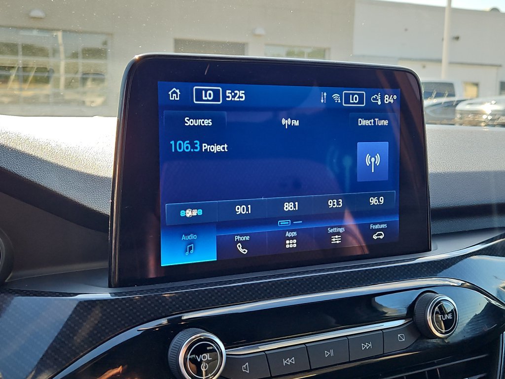 Used 2025 Ford Escape ST-Line AWD/4WD image 25