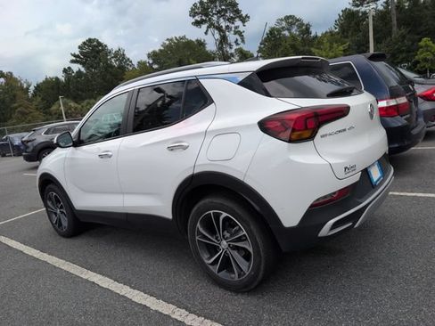 Used 2023 Buick Encore GX Select FWD image 4