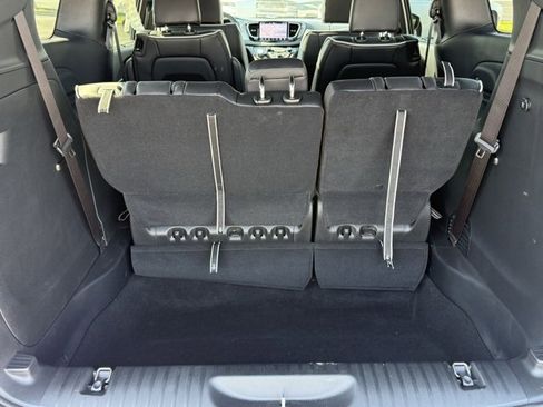 New 2025 Chrysler Pacifica Limited image 27