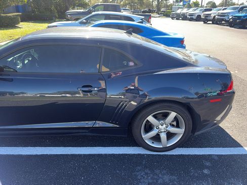 Used 2015 Chevrolet Camaro LT image 7