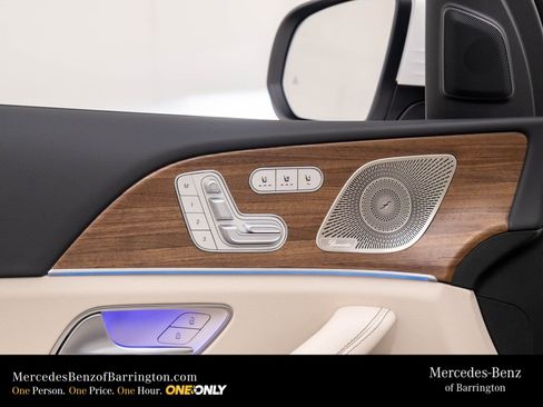 New 2026 Mercedes-Benz GLS 450 4MATIC image 16