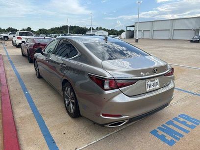 Used 2021 Lexus ES 350