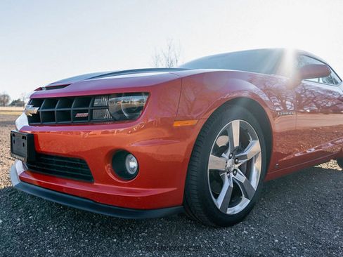 Used 2010 Chevrolet Camaro SS w/ RS Package RWD image 52