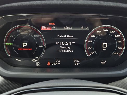 New 2026 Audi RS e-tron GT performance image 21