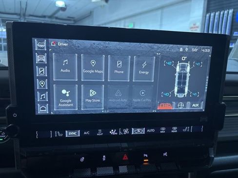 Used 2024 GMC Hummer EV 3X w/ LPO, Sport Package image 19