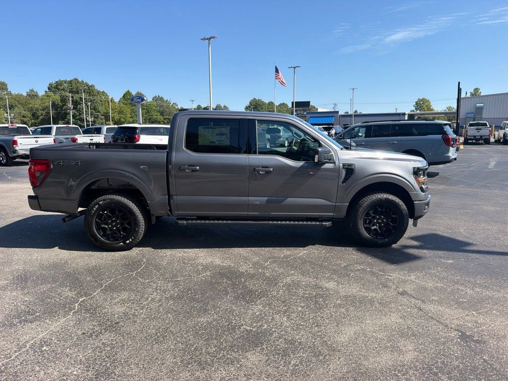 New 2026 Ford F150 XLT w/ Equipment Group 302A MID AWD/4WD image 2