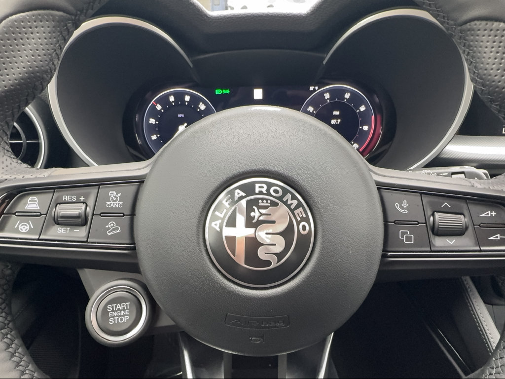 New 2026 Alfa Romeo Stelvio Sprint w/ Convenience Package AWD/4WD image 52