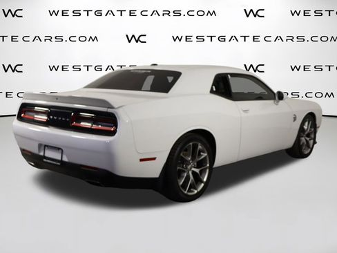 Used 2022 Dodge Challenger GT w/ Driver Convenience Group RWD image 41