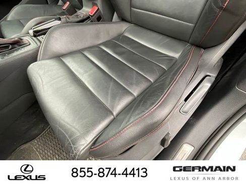 Used 2020 Volkswagen GTI SE image 22