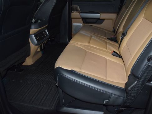 Used 2024 Ford F250 Lariat w/ Lariat Ultimate Package AWD/4WD image 47