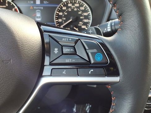 Used 2024 Nissan Altima 2.0 SR image 20