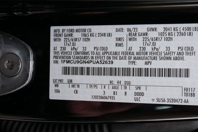 Used 2023 Ford Escape Active AWD/4WD image 27