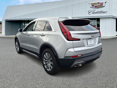 Used 2019 Cadillac XT4 Premium Luxury w/ Driver Awareness Package FWD image 4