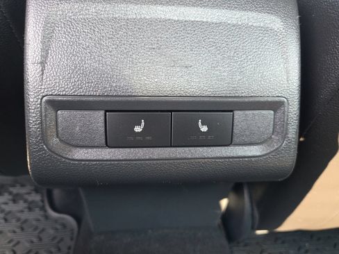 Used 2022 Volkswagen Jetta SEL FWD image 21
