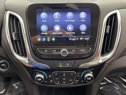 Certified 2024 Chevrolet Equinox Premier AWD/4WD image 3