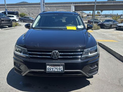 Used 2020 Volkswagen Tiguan SE AWD/4WD image 3