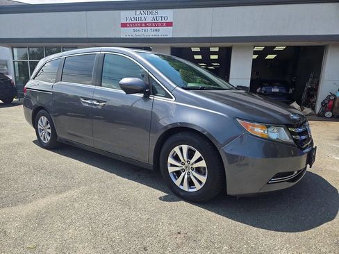 Used 2017 Honda Odyssey EX image 28