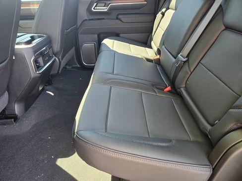 New 2026 GMC Sierra 2500 Denali w/ Technology Package AWD/4WD image 7