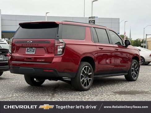 Used 2024 Chevrolet Suburban RST w/ Luxury Package AWD/4WD image 6