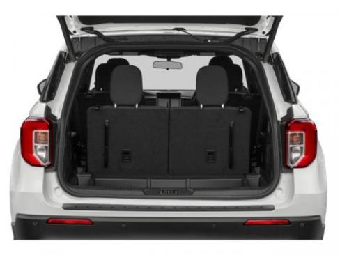 Used 2021 Ford Explorer XLT w/ Class III Trailer Tow Package image 11
