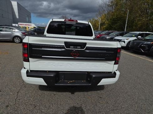 New 2026 Nissan Frontier PRO-4X w/ Pro-4x Convenience Package image 8