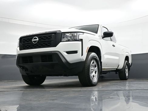 Certified 2024 Nissan Frontier S w/ Technology Package image 37