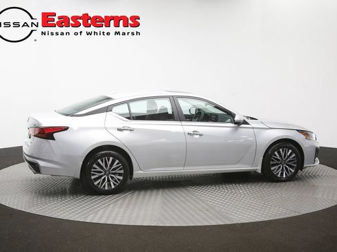 Used 2023 Nissan Altima 2.5 SV w/ SV Premium Package AWD/4WD image 43