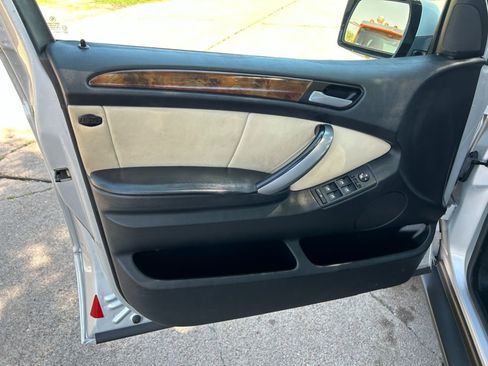 Used 2006 BMW X5 4.8is image 13