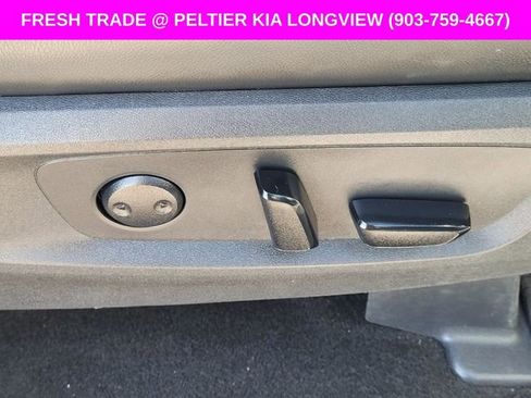Used 2023 Nissan Pathfinder SL w/ Black Appearance Package FWD image 13