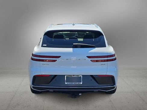 Certified 2026 Genesis GV70 2.5T Advanced w/ G1 Accessory Package AWD/4WD image 7