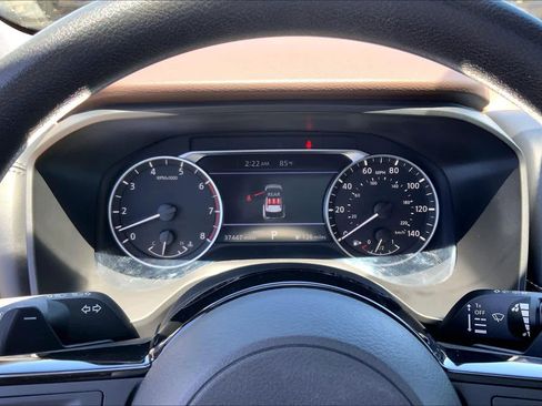 Used 2023 Nissan Rogue SV AWD/4WD image 24