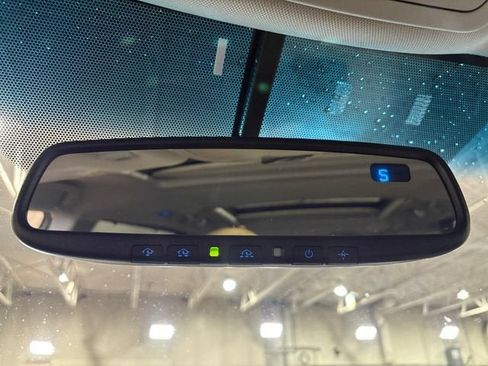 Used 2017 Toyota Sienna Limited AWD/4WD image 17